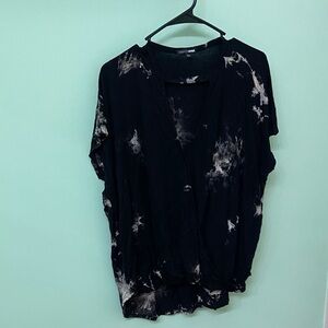 Fashion Nova Black Tie-Dye Draped V-Neck Top